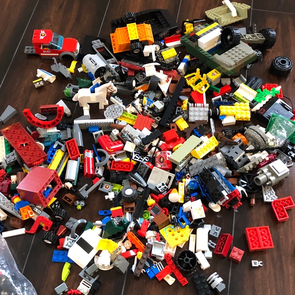 LEGO Creative Building Blocks Set - Red, Blue, Green, Yellow